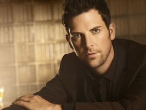 Chris Mann "Roads" #Roads 